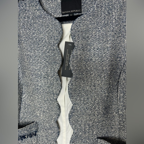 NWT Banana Republic Women's Tweed Frayed Long Cuff Sleeves Blazer Size 12 - Picture 4 of 7